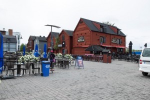 Bars sur la place du marché